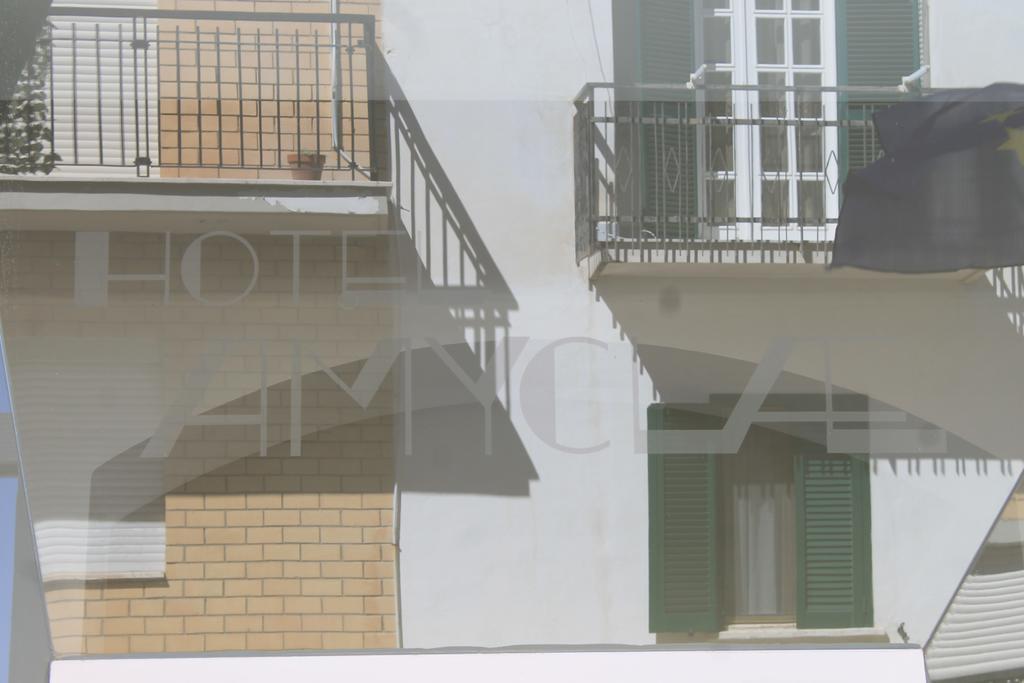 Amyclae Hotel 3*