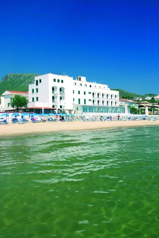 Amyclae Hotel